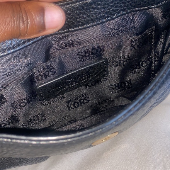 Michael Kors Crossbody - Picture 8 of 10